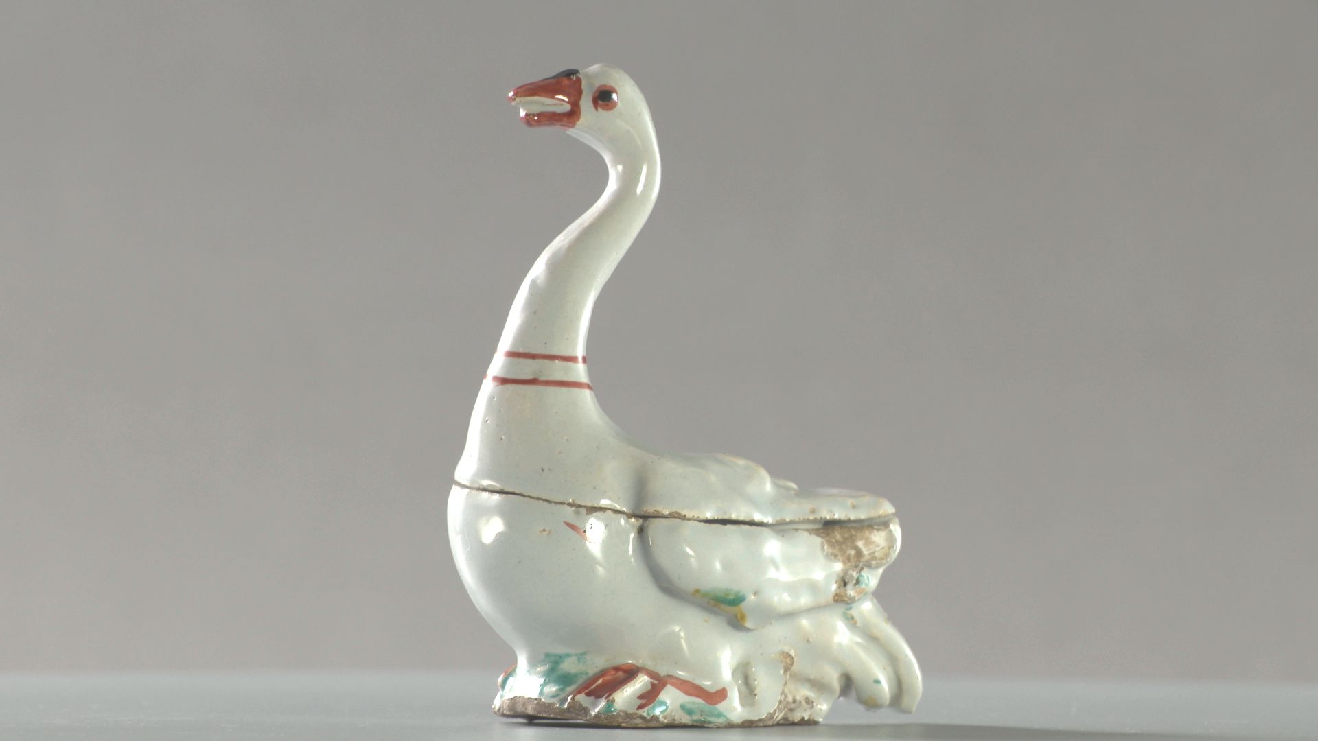 Incense case in the shape of white goose.